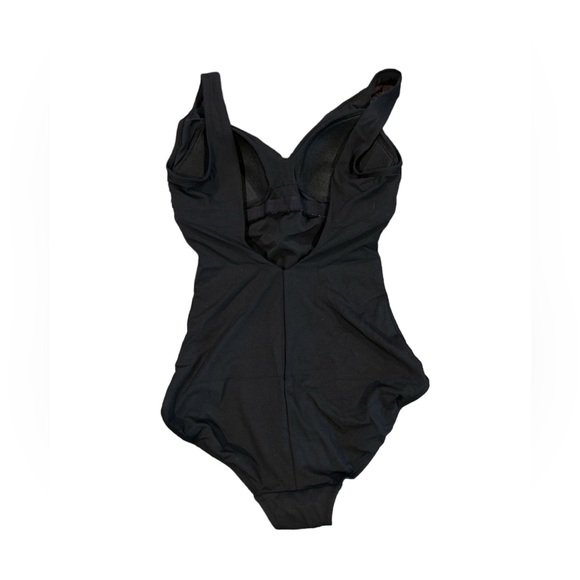 CALIA by Carrie Underwood Women’s Size 6 One Piece Twist Front Swimsuit NWT - Picture 2 of 7
